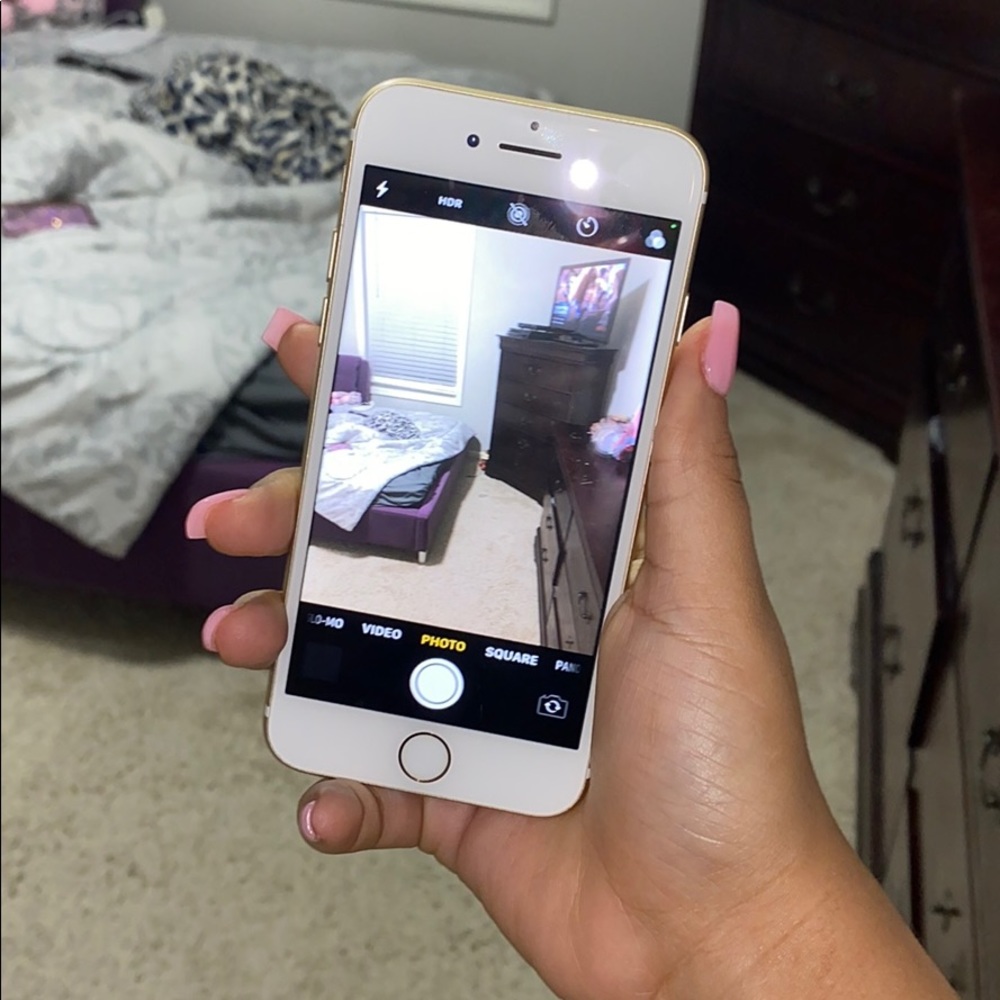 Phone - Picture 3 of 7